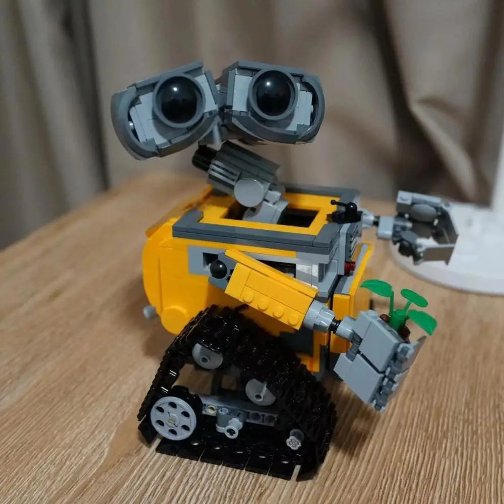 687pcs Robot Building Bricks DIY Model