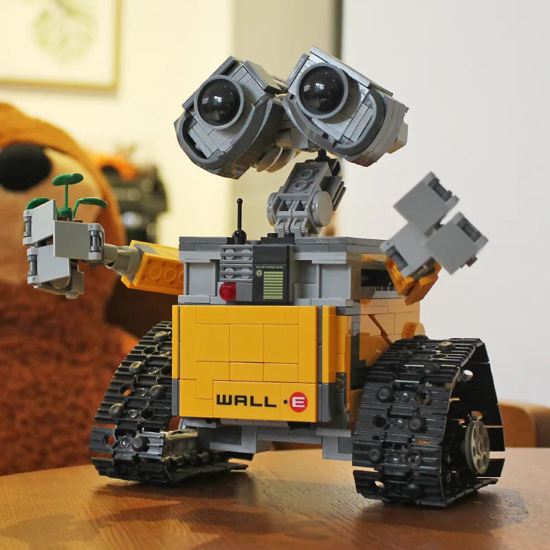 687pcs Robot Building Bricks DIY Model