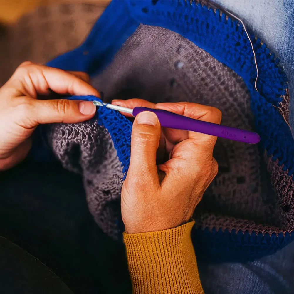 Crochet Hook Kit with Soft Handle & Storage Bag